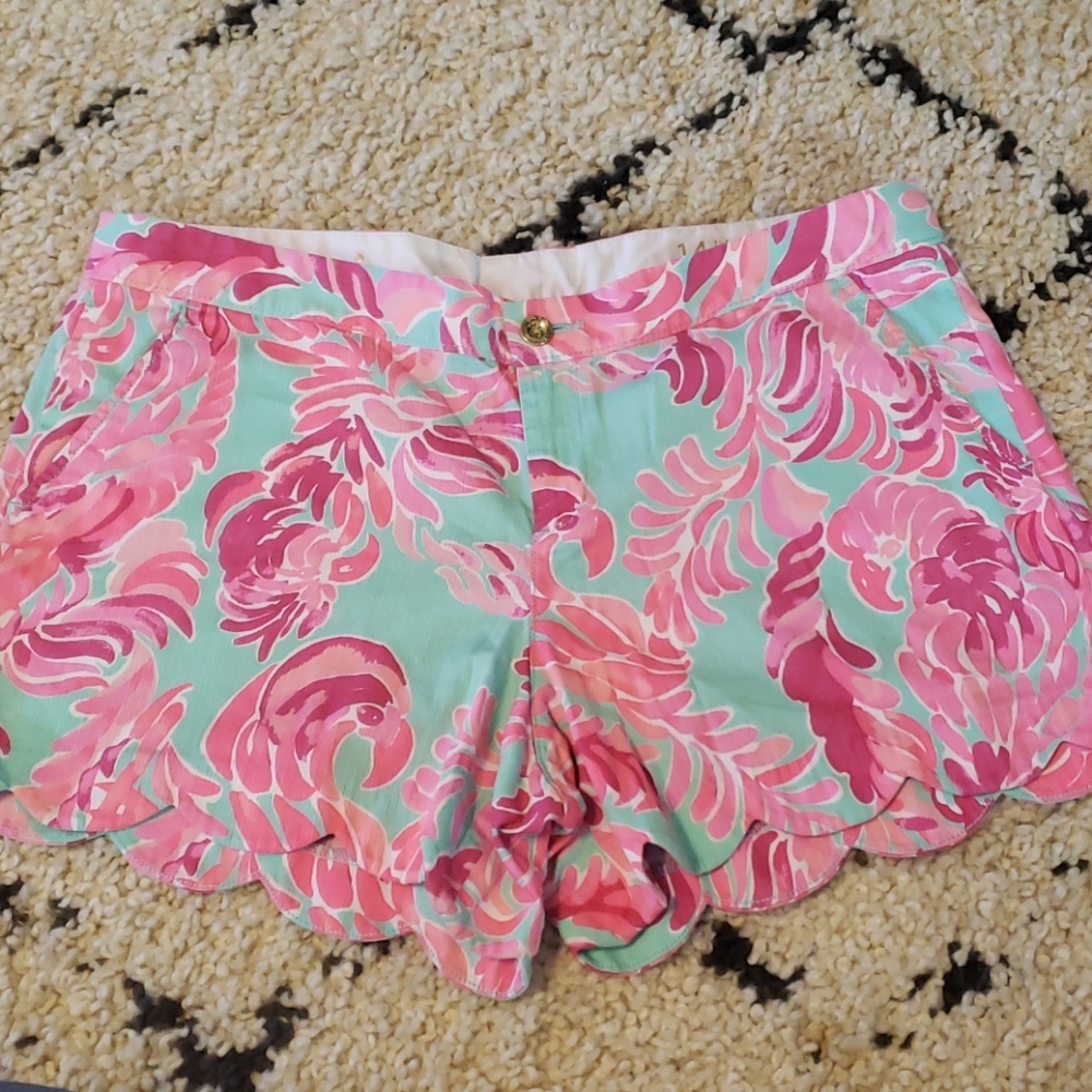 Lilly Pulitzer "The Buttercup Short"